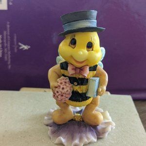 Bee figurine 1